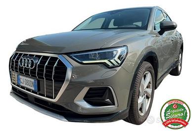 AUDI Q3 35 TDI quattro S tronic Business Advance