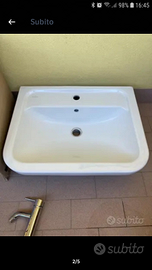 Lavandino bagno