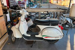 VESPA PX 150 Anniversario