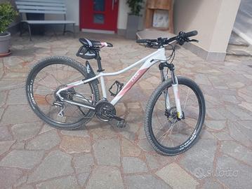 MTB Cube acces hpa