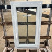 FINESTRA IN ALLUMINIO