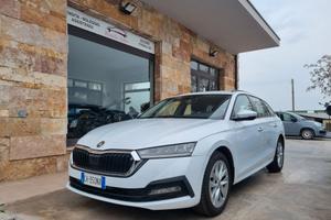 Skoda Octavia 2.0 TDI EVO SCR DSG Wagon Ambition