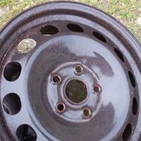 Cerchioni in ferro per auto