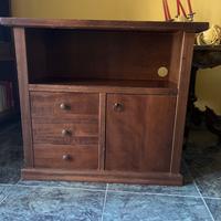 Mobile TV arte povera