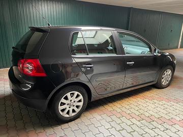 VOLKSWAGEN Golf 5ª serie 1.9 TDI Comfortline DPF