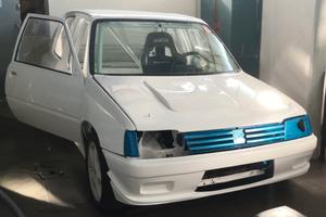 Peugeot 205 gti slalom