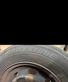 gomme estive  Bridgestone più cerchi in ferro 