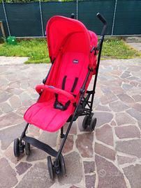 Passeggino leggero chicco