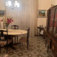 L'amanti dell'antiquariato