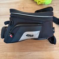 Borsa serbatoio Givi XS320 tanklock