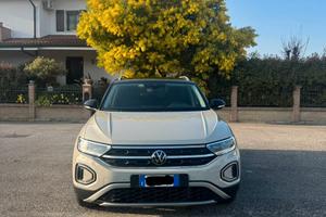 T-Roc MY23 1.0 110 kw style in garanzia luglio 27