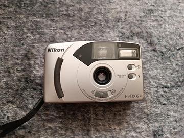 fotocamera  compatta Nikon  EF400SV a pellicola  d
