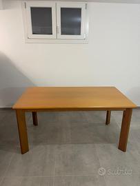 Tavolo allungabile in legno