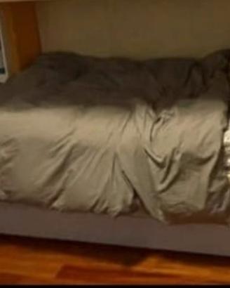 letto singolo con sottoletto  entrambi con rotelle