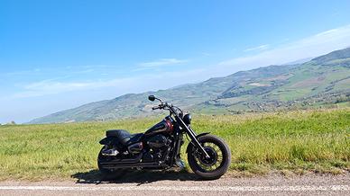 Honda Shadow 750 Black Spirit