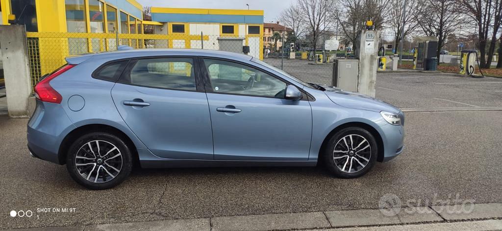 Volvo V40 d2 td automatica uniproprietario xfetta