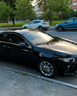 MERCEDES CLASSE A 180 SEDAN