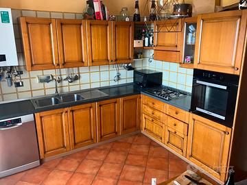  cucina componibile in buone condizioni 