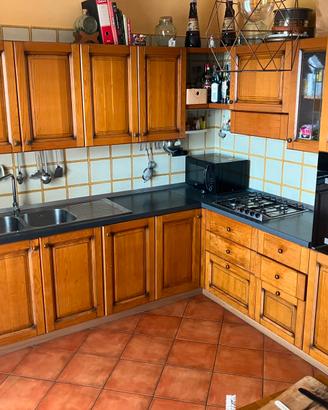  cucina componibile in buone condizioni 