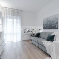 Splendido monolocale ristrutturato con terrazzino