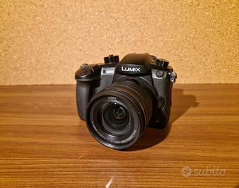 Panasonic Lumix GH5 + Obbiettivo Lumix 12-60mm