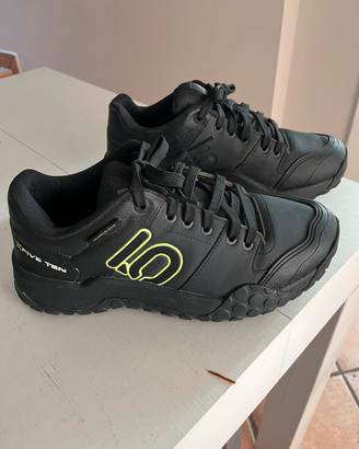 Five teen adidas