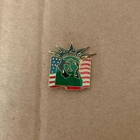 Spilletta Vintage statua della libertà 