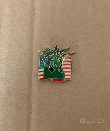 Spilletta Vintage statua della libertà 