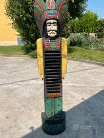 statua in legno