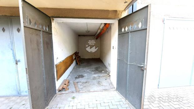 Box o garage - Pavia