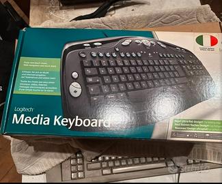 tastiera Logitech