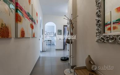 TRILOCALE RISTRUTTURATO !!