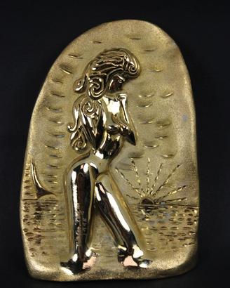 Bassorilievo di " Walter Pugni "
