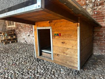 Cuccia/Casetta per cani grande con tettoia