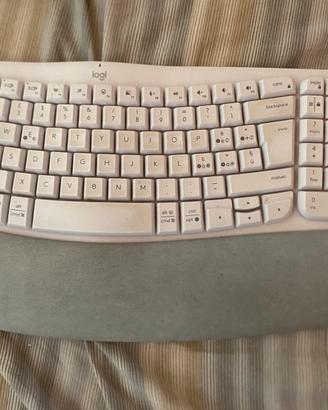 Logitech Wave Keys