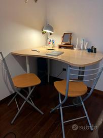 Scrittoio per cameretta (+ 2 sedie)