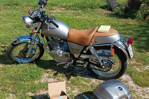 Suzuki TU 250X  pochi KM anno 1997