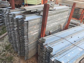 Fermapiedi- battitacco ponteggio goffi