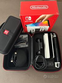 Nintendo Switch Oled bianca 64gb perfetta