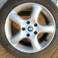 cerchi in lega  e gomme 