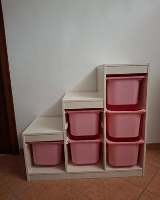 scaffale giochi bimbi