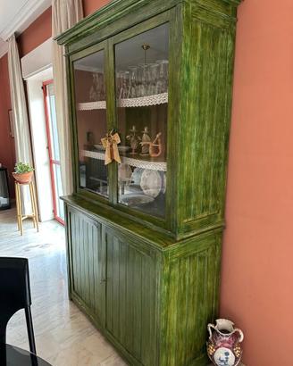 Credenza