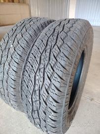 gomme auto estive ( 205 70 R15)