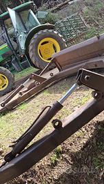 Pezzi per trattore cingolato