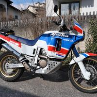 Moto Honda Africa Twin rd 650
