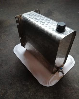 Contenitore acqua per autocarro 