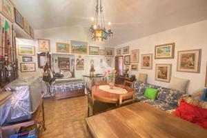 CASA INDIPENDENTE A MONTEFIASCONE