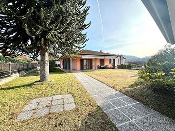 Villa in posizione collinare