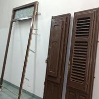 Porta vintage in legno