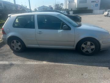 VW Golf 4 1.6 Benzina|OK NEOPATENTATI|Revisionata